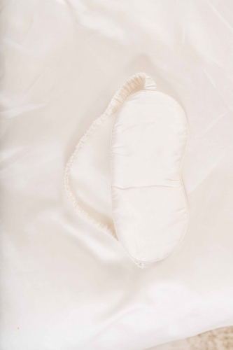 Silke sovemaske hvid i gruppen Silketøj / Accessories hos Sleep in Silk (ogo2v)