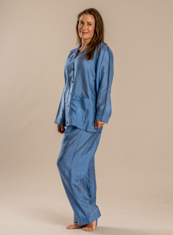 Silkepyjamas, 10 momme, jeansblå i gruppen Sovetøj / Silkepyjamas hos Sleep in Silk (silkepyjamkort2)